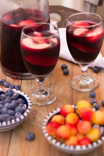 blueberry sangria