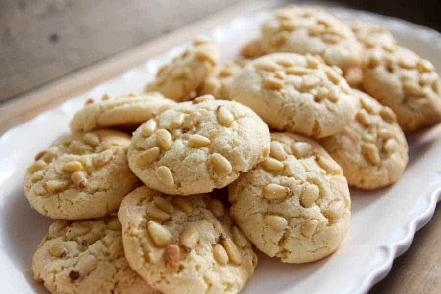 pignoli cookies